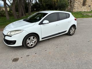 Renault Megane 2012 dynamic