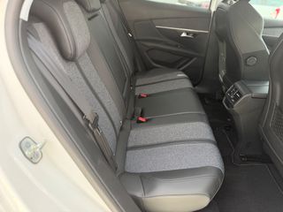 Peugeot 3008 2020 ALLURE  CONTROL-thumb-32