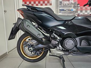 Yamaha T-MAX 560 2023 ABS TECH-MAX-thumb-3
