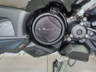 Yamaha T-MAX 560 2023 ABS TECH-MAX-thumb-5