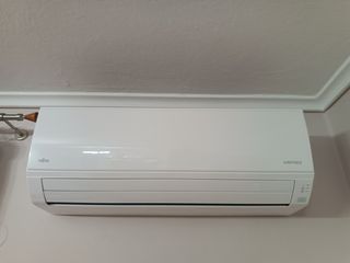 AIRCONDITION FUJITSU 18000 BTU-thumb-1