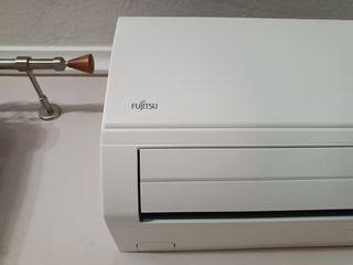 AIRCONDITION FUJITSU 18000 BTU-thumb-2