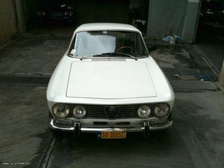 Alfa Romeo GTV 1975-thumb-1
