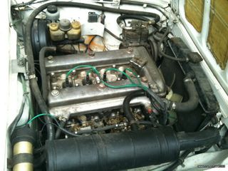 Alfa Romeo GTV 1975-thumb-10
