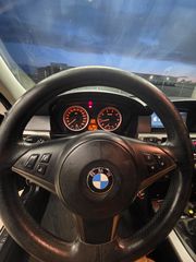Bmw 520 2005 E60-thumb-13