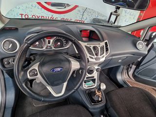 Ford Fiesta 2012 Titanium
