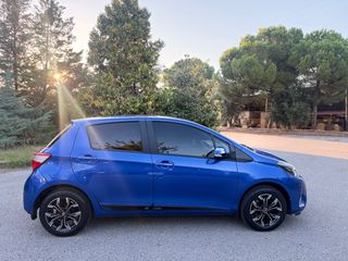 Toyota Yaris 2018-thumb-11