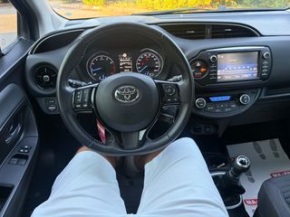 Toyota Yaris 2018-thumb-22