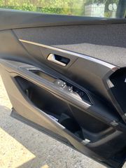 Peugeot 3008 2021-thumb-3