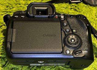 Canon EOS 6D Mark II Body DSLR Full Frame-thumb-6