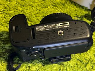 Canon EOS 6D Mark II Body DSLR Full Frame-thumb-11