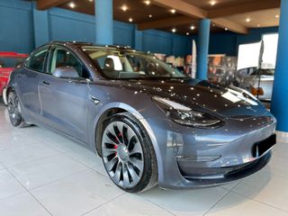 Tesla Model 3 2021 Perfromance 530ps !