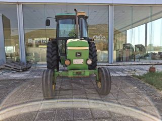 Τρακτέρ John Deere 1982 3350-thumb-3