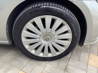 Volkswagen Golf 2018-thumb-24