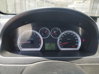 Chevrolet Aveo 2010-thumb-6