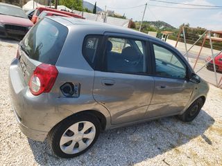 Chevrolet Aveo 2010-thumb-15