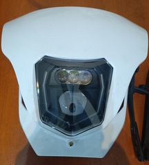 Μάσκα led