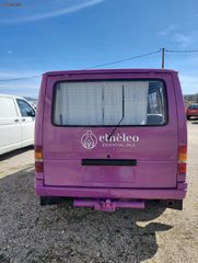 Ford 2001 Transit-thumb-3
