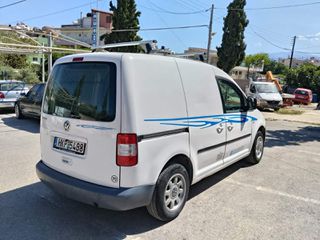Volkswagen Caddy 2009-thumb-3
