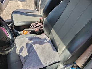 Volkswagen Caddy 2009-thumb-11