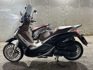 Piaggio Beverly 300i 2018-thumb-1