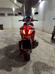 Piaggio Beverly 300i 2018-thumb-2