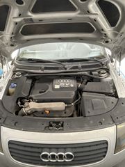 Audi TT 1999-thumb-3