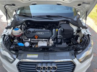 Audi A1 2011 1.4 TFSI S line S tronic-thumb-6