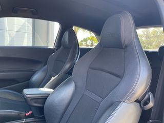 Audi A1 2011 1.4 TFSI S line S tronic-thumb-9