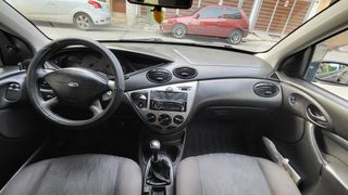 Ford Focus 2001 1.4 AMBIENTE-thumb-7