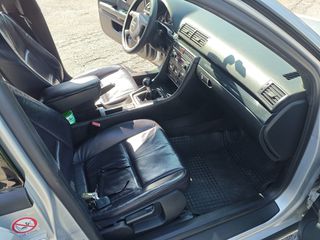 Audi A4 2001-thumb-6