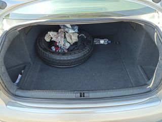 Audi A4 2001-thumb-16