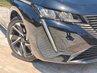 Peugeot 308 2022 SW ALLURE PACK AUTOMATIC 130HP-thumb-2