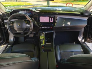 Peugeot 308 2022 SW ALLURE PACK AUTOMATIC 130HP-thumb-38