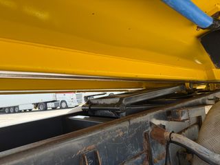 Ανατροπή Volvo 2009 FM400-thumb-11