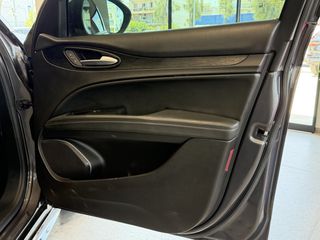 Alfa Romeo Stelvio 2020 2.2 DIESEL VELOCE AT8 - VENERIS MOTORS-thumb-39
