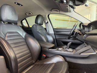 Alfa Romeo Stelvio 2020 2.2 DIESEL VELOCE AT8 - VENERIS MOTORS-thumb-43
