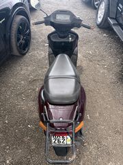 Suzuki Burgman 125 1996-thumb-5