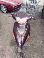 Suzuki Burgman 125 1996-thumb-7