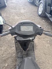 Suzuki Burgman 125 1996-thumb-8