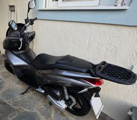 Honda PCX 125 2012-thumb-3