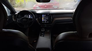 Volvo XC 60 2021 B5-thumb-14