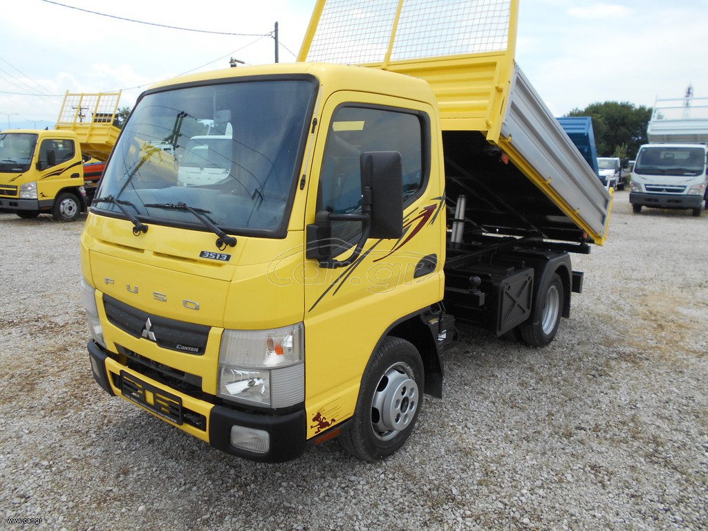 Ανατροπή Mitsubishi 2014 FUSO 3S13