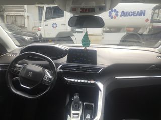 Peugeot 3008 2018-thumb-5
