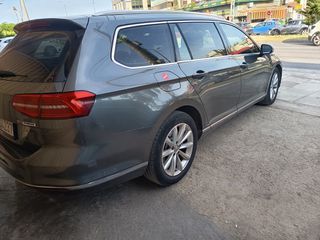Volkswagen Passat Variant 2016 HIGHLINE-thumb-8