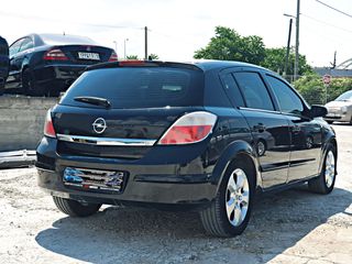Opel Astra 2005 H COSMO FULL EXTRA  1.8 140HP-thumb-7