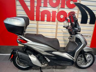 Piaggio Beverly 400 2021-thumb-1