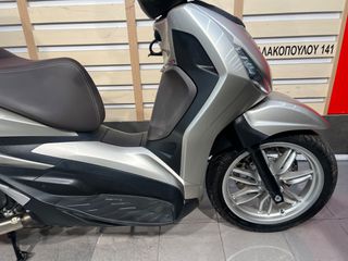 Piaggio Beverly 400 2021-thumb-9