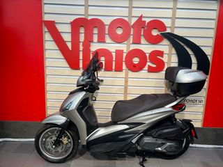 Piaggio Beverly 400 2021-thumb-12