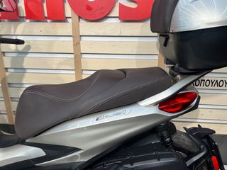 Piaggio Beverly 400 2021-thumb-20